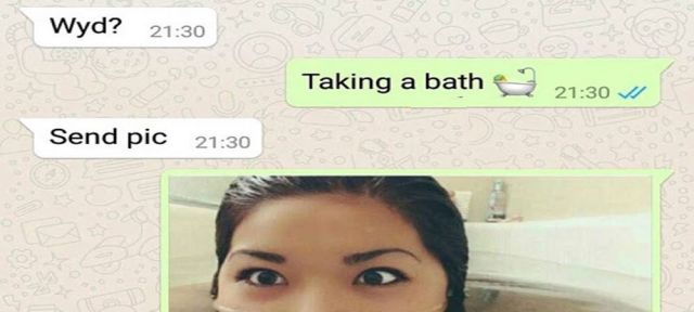 बॉयफ्रेंड ने मांगी अपनी गर्लफ्रेंड की नहाते हुए तस्वीर, फिर तस्वीर देख कर कह दिया बाय