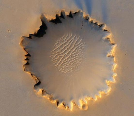 ऐसी दिखाई देती है मंगल की सतह