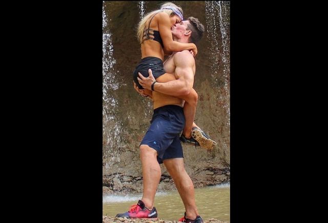 इन्टरनेट पर वायरल हो रहे हैं ये Fitness couple