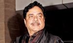 Shatrughan Sinha defends daughter for not answering Ramayan question