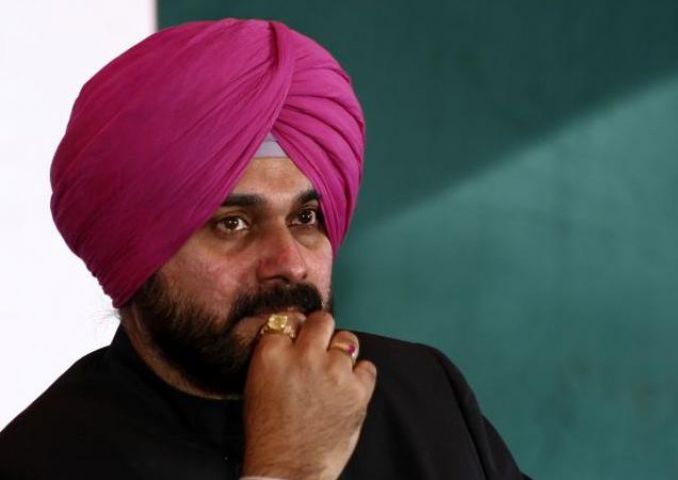 Sidhu's house intruded, Congress leader says this