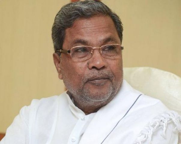 BJP नेता ने कर्नाटक के मुख्यमंत्री को दी सिर कलम करने की धमकी