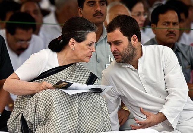 कांग्रेस में हो सकता है नेतृत्व परिवर्तन, राहुल बाबा को मिलेगी पार्टी की कमान