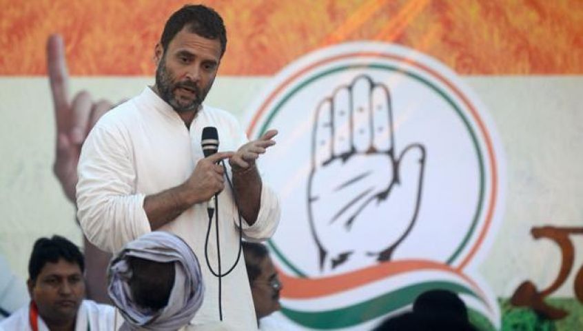 रोड शो में राहुल बोले यूपी में हर जगह दिखेगी कांग्रेस