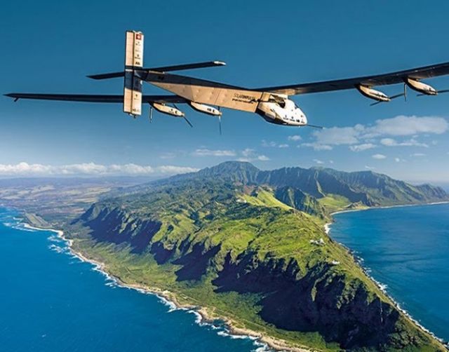 सौर ऊर्जा से उड़ा विमान, पैसिफिक हेज़ डन!