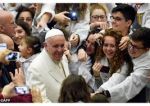 पोप फ्रैंसिस: फ़ोन से हम खुशिया हासिल नहीं कर सकते