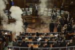 कोसोवो की संसद में विस्फोट