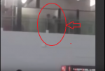 सरेआम एयरपोर्ट के अंदर ही सेक्स करते हुए कपल का विडियो हुआ वायरल