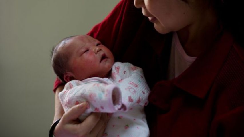 चीन में लाखों महिलाओं ने निकलवाये गर्भनिरोधक उपकरण
