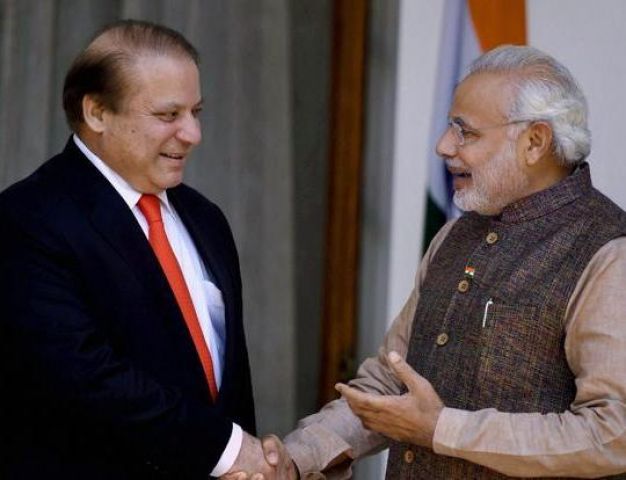 PM मोदी की पाकिस्तान यात्रा का पाक मीडिया में स्वागत