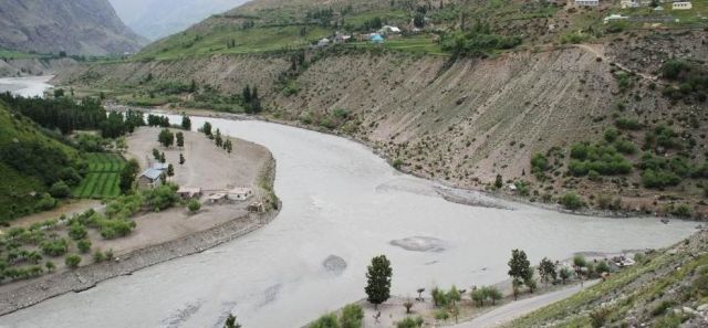 सिंधु जल बंटवारे पर कमजोर पड़ा पाकिस्तान का पक्ष