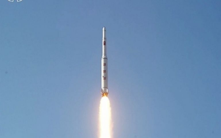अमेरिका और दक्षिण कोरिया उतरी कोरिया के रॉकेट प्रक्षेपण के जवाब में तैनात करेंगे डिफेंस सिस्टम