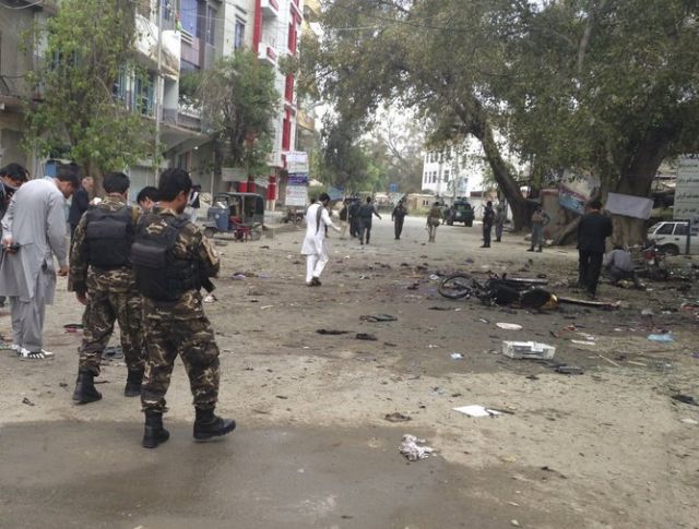 अफगानिस्तान में बैठक के दौरान हुआ आत्मघाती हमला