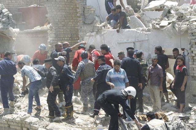 इराक़ी सेना के विमान ने जनता पर ही कर दी बमबारी, 3 बच्चों सहित 12 मरे