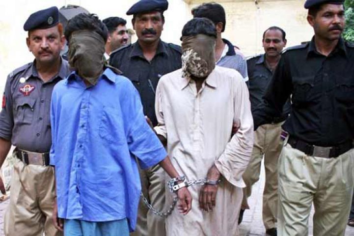 तालिबानी कमांडर सहित सात आतंकवादी गिरफ्तार