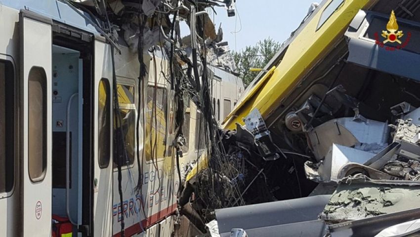 दो ट्रेनों में आमने-सामने से टक्कर, 22 लोगों की मौत : इटली