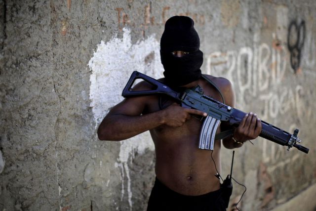 ब्राजील में गोलाबारी, 34 की मौत