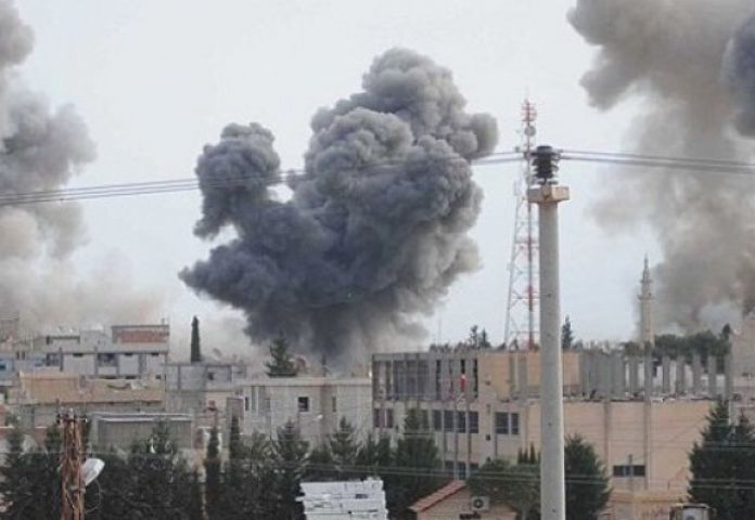 सीरिया में हवाई हमलों ने ली 21 की जान