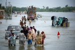 पाकिस्तान में बाढ़ के कारण 2.85 लाख लोग प्रभावित