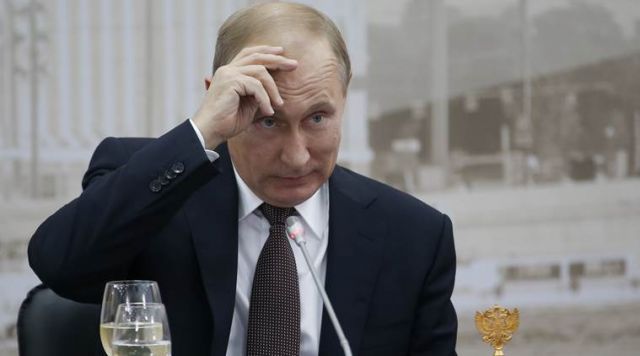 क्या अगले साल रूस की राजनीति से दूर होंगे पुतिन?