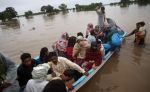 भारी बारिश के कारण आई बाढ़ से पाकिस्तान में नौ लोगों की मौत