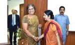 श्रीलंका की पूर्व राष्ट्रपति से मिलीं सुषमा स्वराज