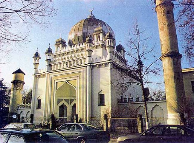 खुफिया एजेंसी रख रही 90 मस्जिदों पर निगरानी