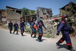 नेपाल सरकार ने विदेशी बचाव कार्यकर्ताओं को घर लौटने के लिए कहा
