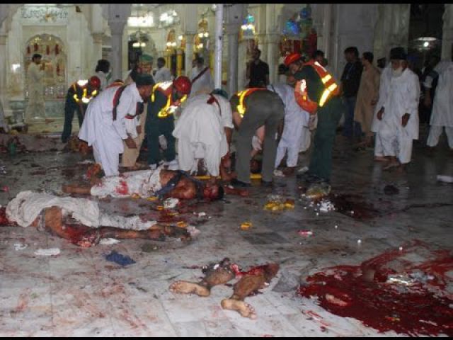 आईएस ने किया सऊदी अरब में शिया मस्जिद पर हमला, 21 की मौत