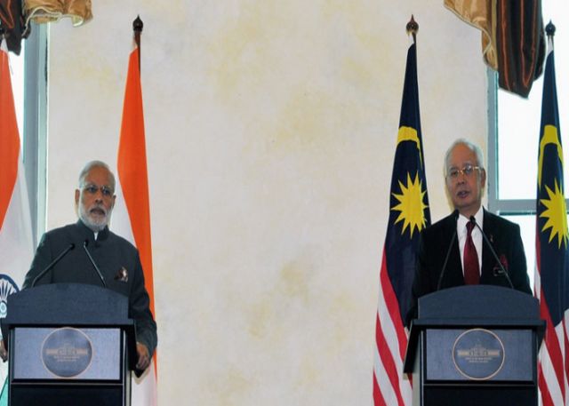 भारत-मलेशिया के बीच 3 अहम करार, मलेशियाई PM ने मोदी को कहा 'मैन आफ एक्शन'