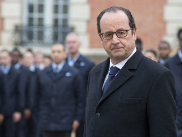 फ्रांस के राष्ट्रपति ने जर्मनी से की अपील, ISIS के खिलाफ लड़ाई में हो शामिल