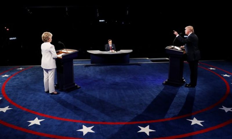 अमेरिकी राष्ट्रपति चुनाव की तीसरी और अंतिम बहस शुरू