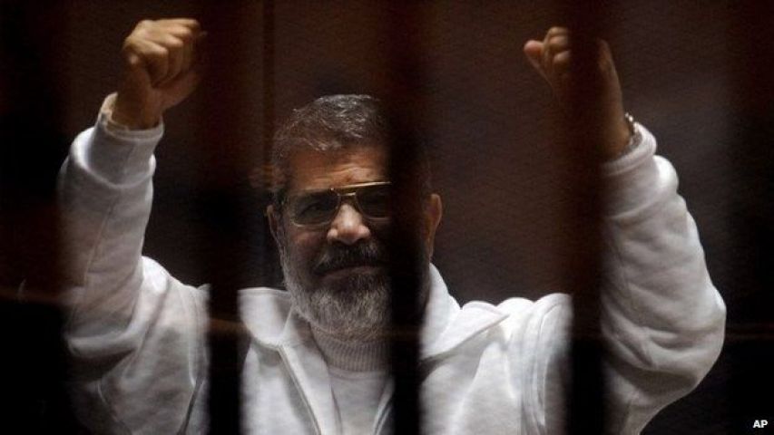 मिस्र के पूर्व राष्ट्रपति को हुई बीस साल की जेल