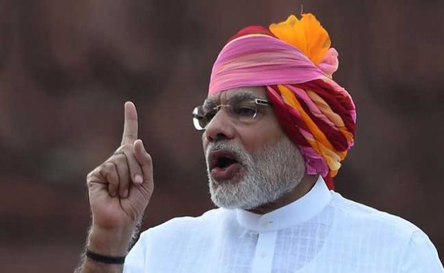 पाक आर्मी चीफ का बयान- मोदी तोड़ देंगे पाकिस्तान को