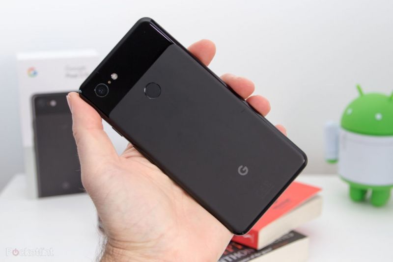 Google Pixel 3 में है जबरदस्त फीचर, Kiss करतें ही लेगा आटोमेटिक सेल्फी