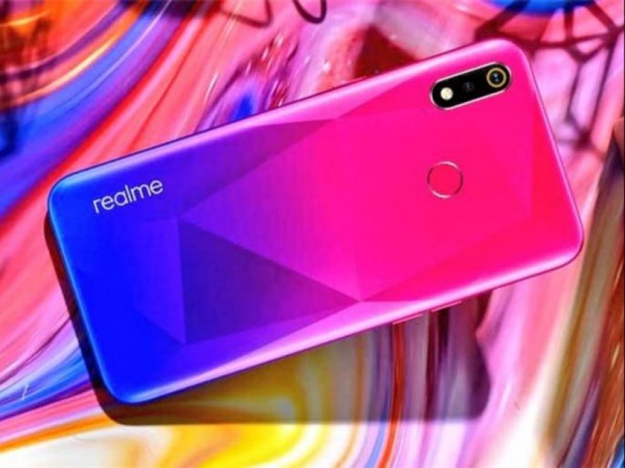 आज Realme के यह हॉट सेल्लिंग फ़ोन सेल में होंगे उपलब्ध, जानिए अन्य फीचर