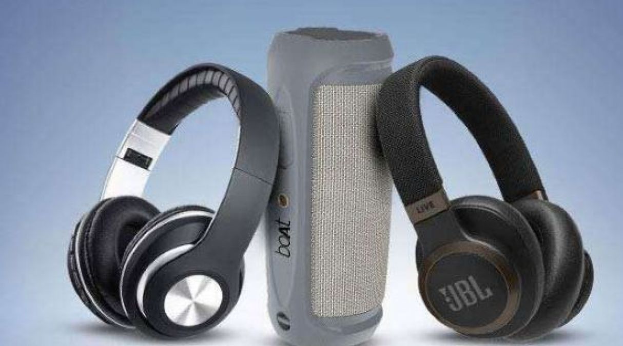 Best Cheap Headphones for students, they can buy in their budget