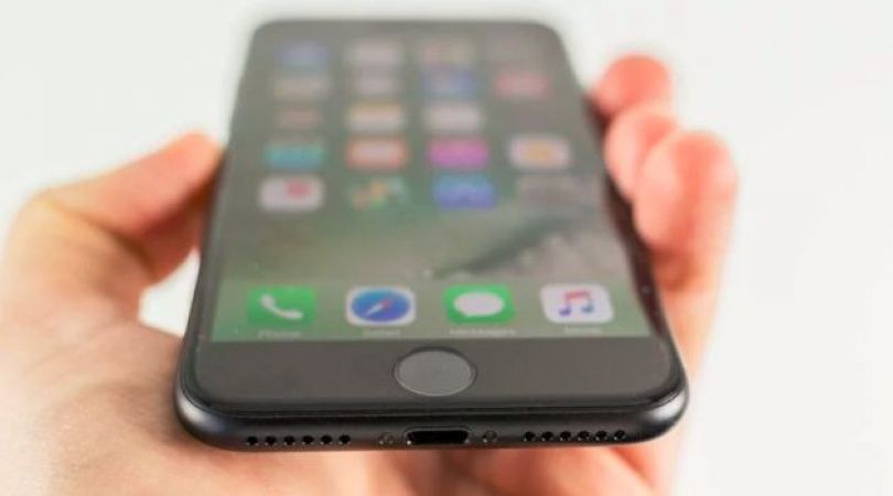 iPhone 7 की इस दिक्कत को फ्री में ठीक करेगी कंपनी