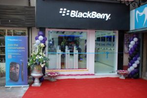 GOOD News : भारत में होगा ब्‍लैकबेरी स्‍मार्टफोन का निर्माण