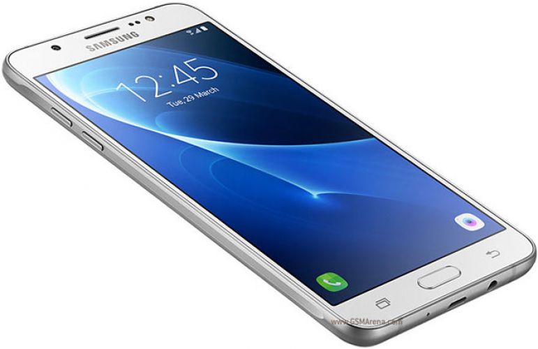Samsung Carnival सेल में मिल रहा है 20,000 रुपये तक का एक्सचेंज ऑफर
