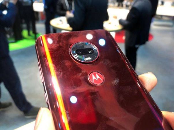 MWC 2019 : मोटो G7 सीरीज हुई शोकेस, जानिए सबसे ख़ास Moto G7 के बारे में