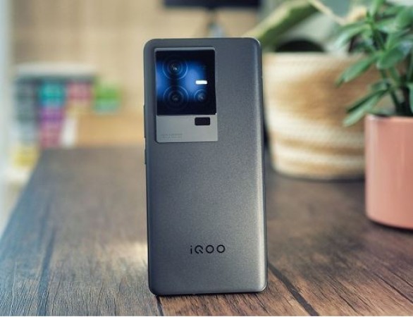 जल्द ही भारत में लॉन्च होने जा रहा है  iQOO 11, जानिए क्या है इसकी खासियत