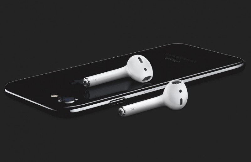 Caution: Avoid This Mistake or Risk Turning Your iPhone and AirPods Into Clones