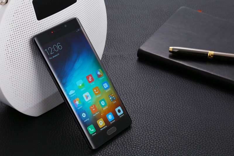 6 जीबी रैम, 64 जीबी स्टोरेज के साथ Xiaomi ने लांच किया Mi Note 2 स्मार्टफोन