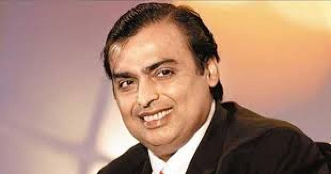 Mukesh Ambani announces, 'will bring the cheapest smartphone in the country'