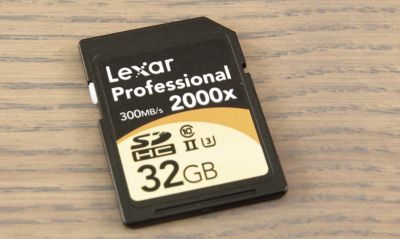 फ़ास्ट डाटा रीड के लिये ले सकते है यह MicroSD कार्ड