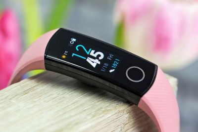 Xiaomi Mi Band 4 के लेटेस्ट फोटो आई सामने, ये होंगे अन्य फीचर