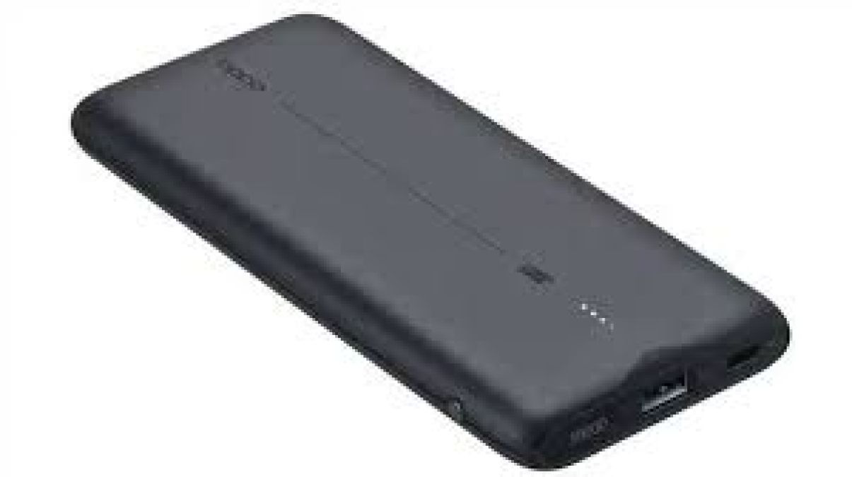 Oppo launches 10000mAh flash charge power bank, price is Rs 1,499
