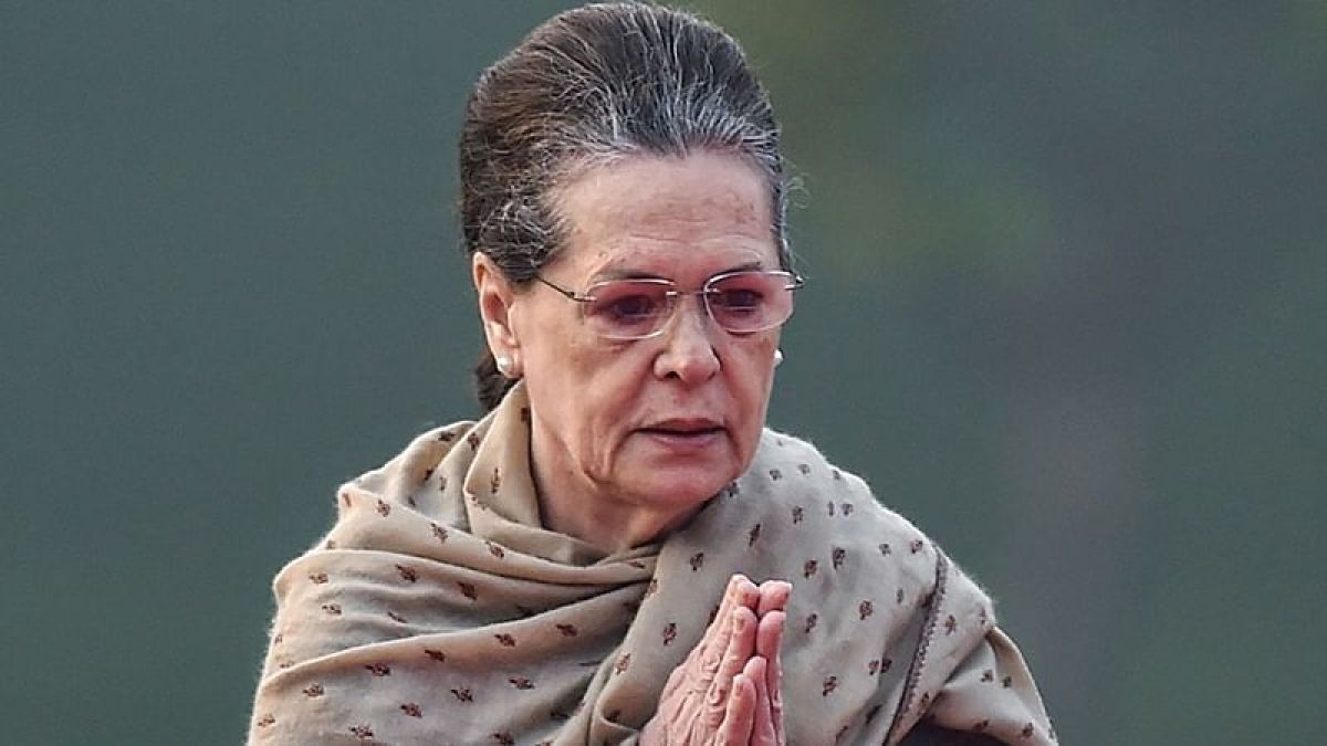 सोनिया गांधी ने PM मोदी और शाह पर लगाया गंभीर आरोप, कहा- महाराष्ट्र के लोकतंत्र को पलटना...