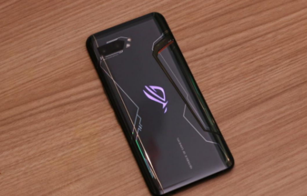 Asus ROG Phone 2 स्मार्टफोन को पहली सेल में मिला बंपर रिस्पांस, जानिए अगली सेल